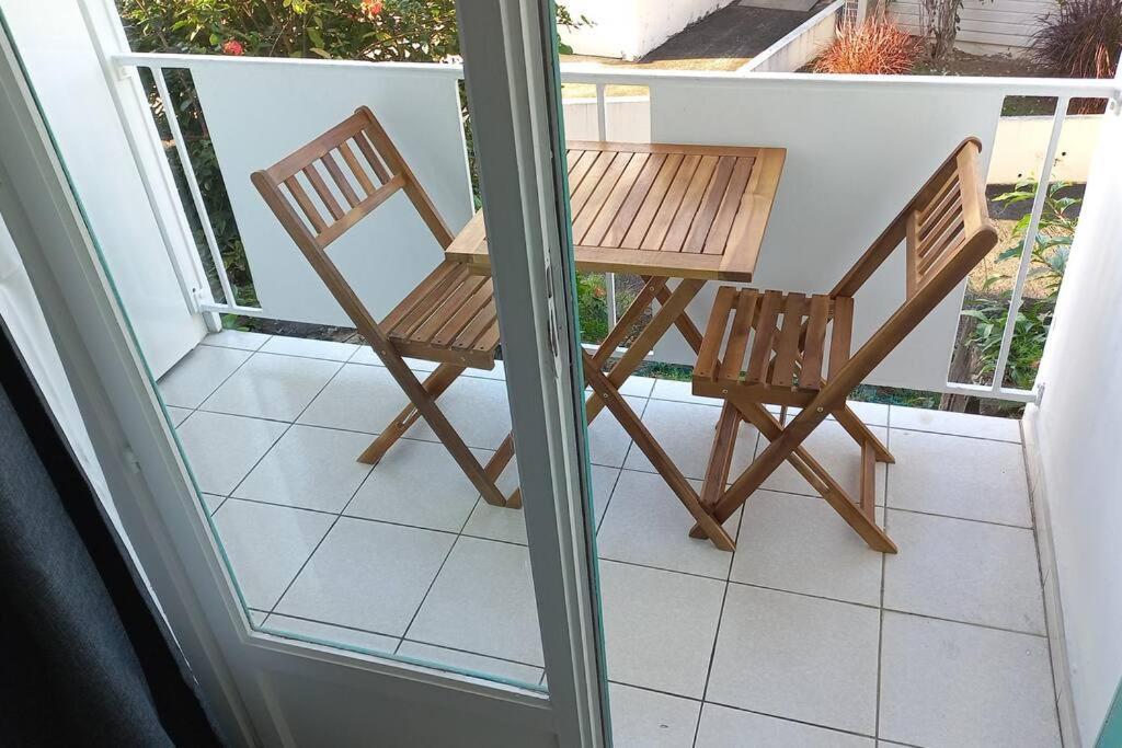 Appartement Avec Piscine Proche De La Mer Les Trois-Ilets Exterior foto